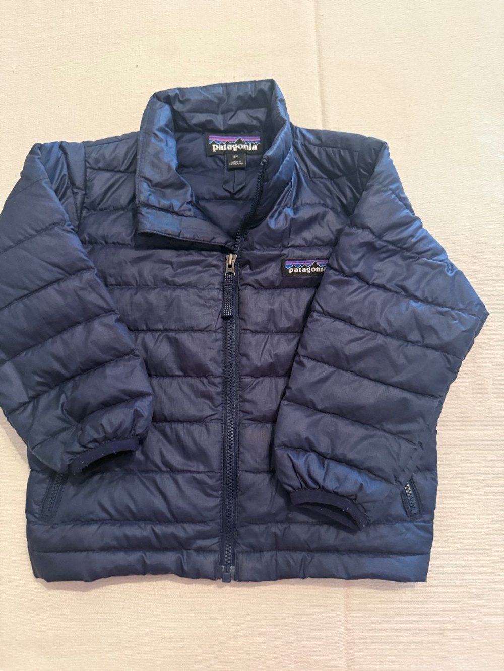 EUC Size 2 Patagonia Down Sweater Jacket